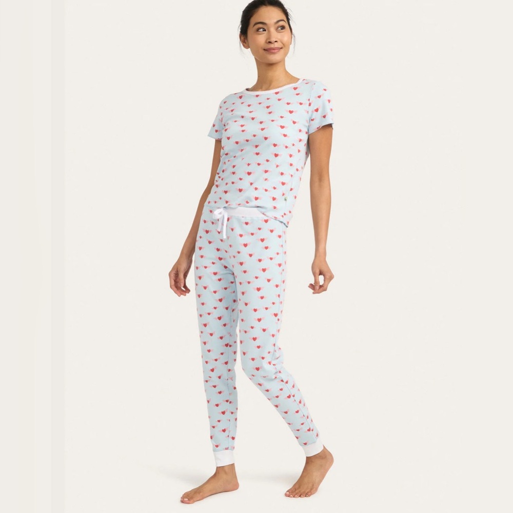 NWT Cozyland baby Jean jogger set in angel hearts sky
